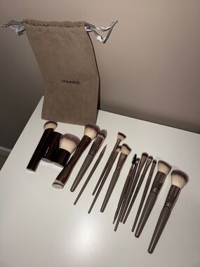 Maange makeup brushes